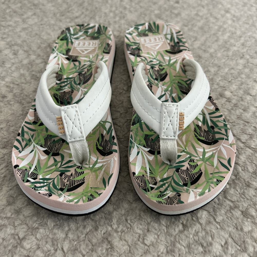 Reef Ahi Zebra Flip Flop Sandals Girls Youth 4 Arch Support Pink Green Beach